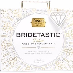 Pinch Provisions Bridetastic Emergency Kit